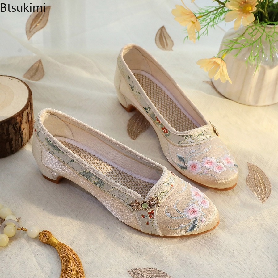 Embroidery Fabric - 2026 新しい女性の靴エスニックスタイル刺繍古い北京布靴シンプルなレジャーレトロチャイナドレス漢服ダンスレディースシューズ