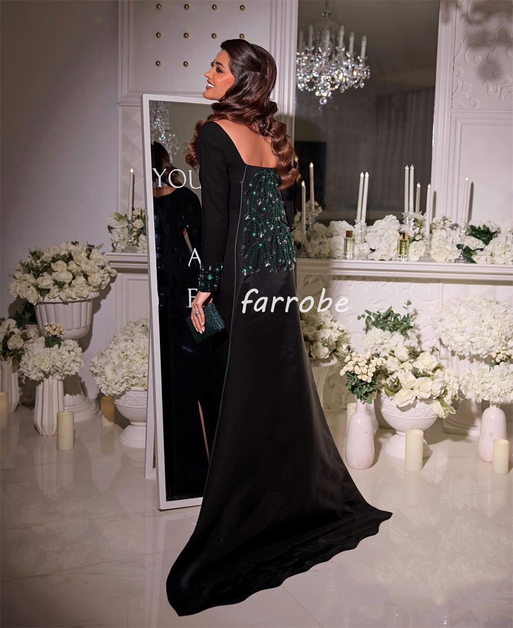 カスタマイズされた絶妙なマッチングジャージープリーツ、ビーズ - Embroidery Abaya のレビューと価格