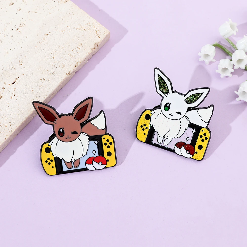 2 個アニメエルフ漫画ブローチクリエイティブイーブイゲームコ - Embroidery Garment のレビューと価格