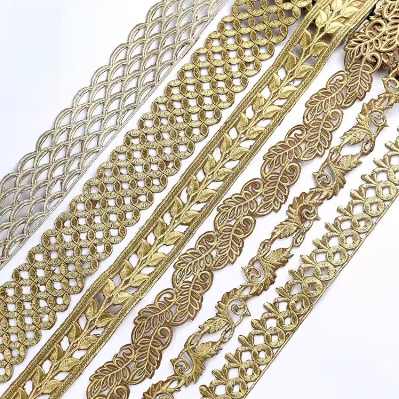 新しい絶妙なライトゴールドシルバー刺繍ボーダーパターン DI - Embroidery Gold のレビューと価格