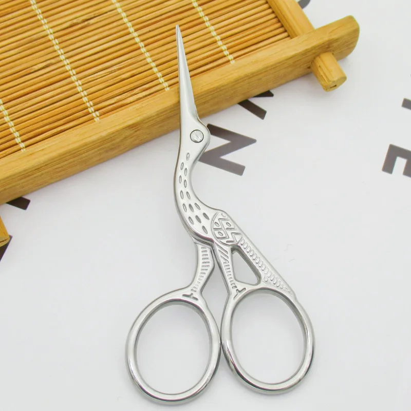 ステンレス製クレーンシザー ヴィンテージ鳥型 刺繍裁縫工芸ツ - Embroidery Scissors Small のレビューと価格