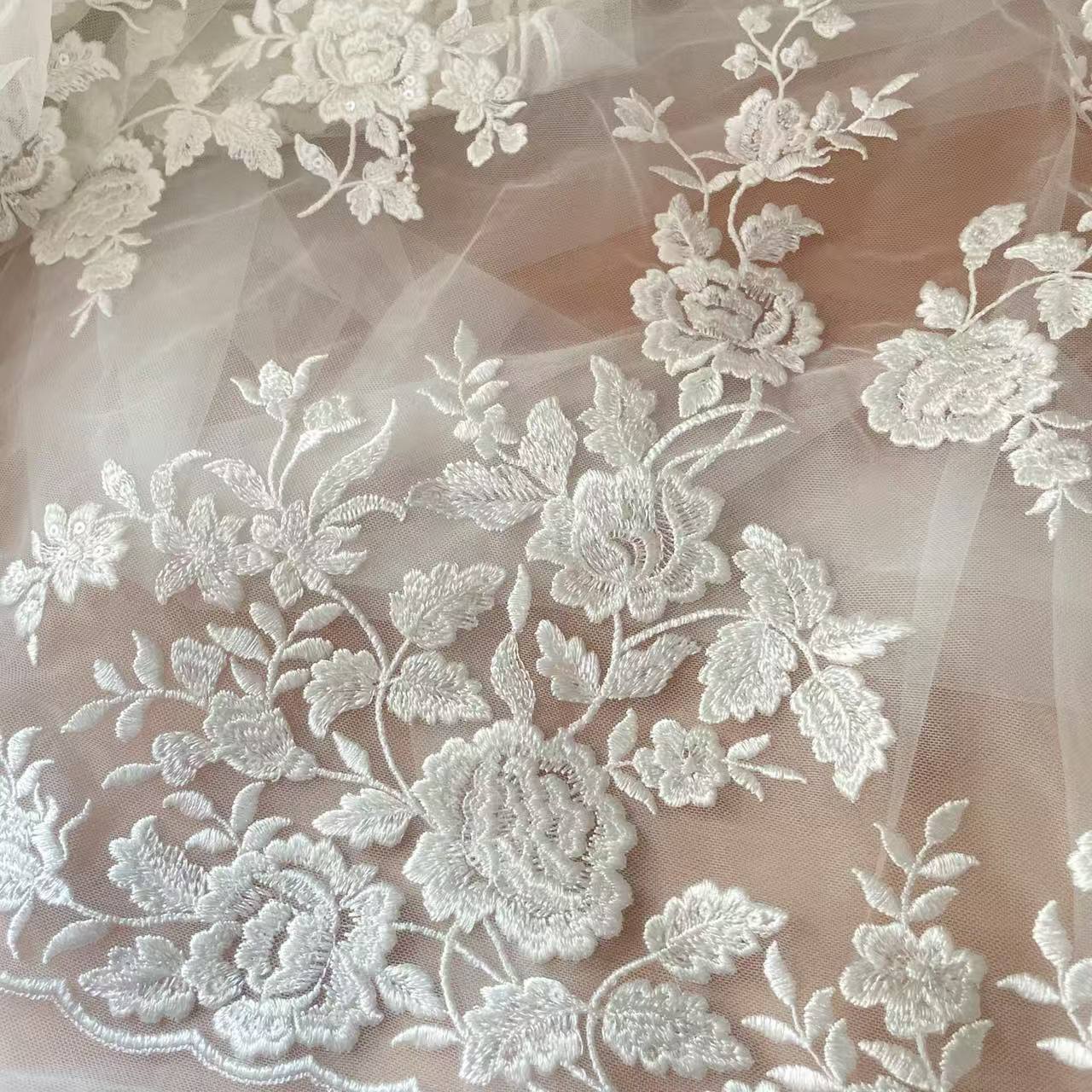 フランス刺繍レース生地、美しい花、ロマンチックなウェディング - Embroidery Abaya のレビューと価格