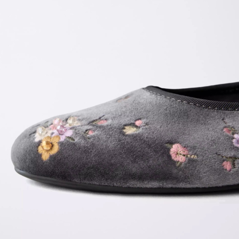 高級ベルベット刺繍フラワーバレエフラット女性クリスタルビーズ - Embroidery Glass Beads のレビューと価格